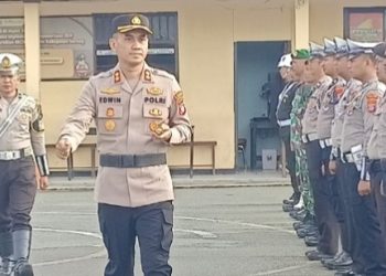 Pimpin Apel Gelar Pasukan Ketupat Dofior 2025 Kapolres Sorong Himbau Pastikan Rumah Terkunci Saat Mudik