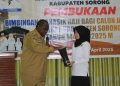 Bupati Sorong Hadiri Pembukaan Bimbingan Manasik Haji Tahun 2025: Bekal Spiritual dan Logistik Menuju Tanah Suci