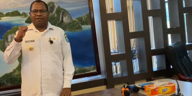 Bupati Raja Ampat Oridek Burdam Tegas Tolak Separatisme: “Papua Barat Daya Bagian Sah dari NKRI”