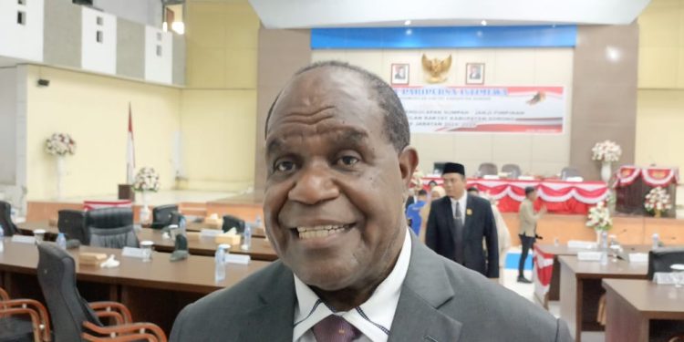Pasca Pelantikan Ketua DPRD Kabupaten Sorong, Bupati Johny Kamuru: Proses Sudah Sesuai Mekanisme dan Aturan Partai