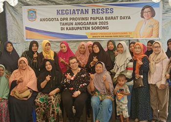 Reses Nansy Pricillia Karundeng di Aimas, Warga Keluhkan Normalisasi Sungai dan Harga Pupuk yang Mahal