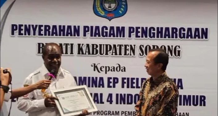 Pertamina EP Papua Raih Penghargaan dari Pemkab Sorong atas Pemberdayaan Tenaga Kerja Lokal