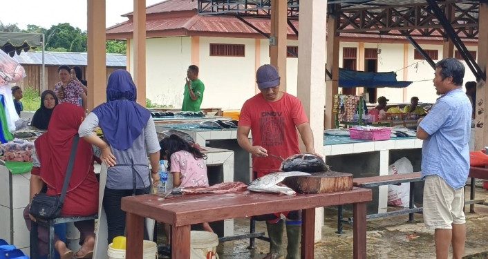 Masa Transisi Pasar Induk Mariat, Pemkab Sorong Yakinkan Proses Adaptasi Berjalan Bertahap
