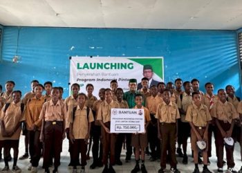 Hartono Salurkan Bantuan Program Indonesia Pintar untuk Pelajar di Papua Barat Daya: Komitmen Nyata DPD RI Dukung Dunia Pendidikan