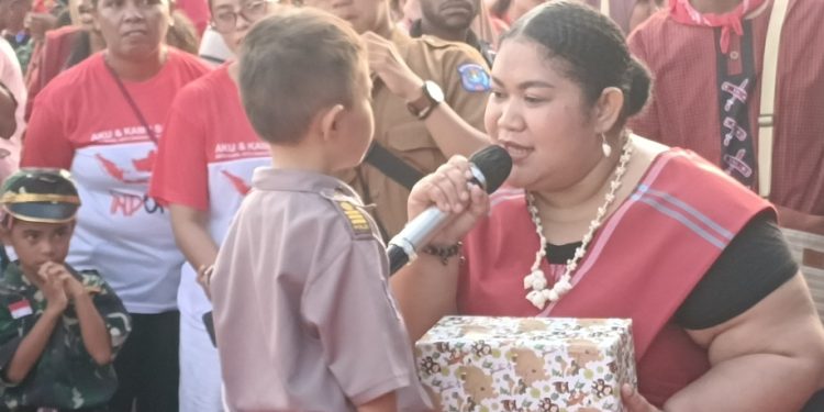 PKK Kabupaten Sorong Tampilkan Ragam Budaya di Lomba Bhinneka Tunggal Ika