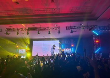 Sorong Bergetar oleh Hip-Hop Aimzone Concert 2025 Hidupkan Malam di Aimas Convention Center