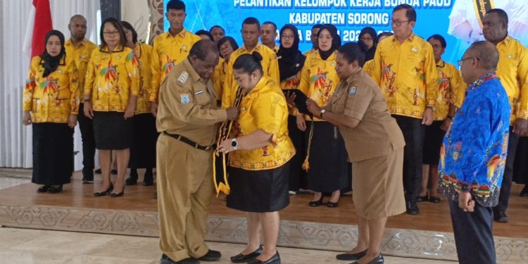 Junita Linda Kamuru Dilantik Jadi Bunda PAUD Kabupaten Sorong, Dorong Generasi Emas Lewat Pendidikan Usia Dini