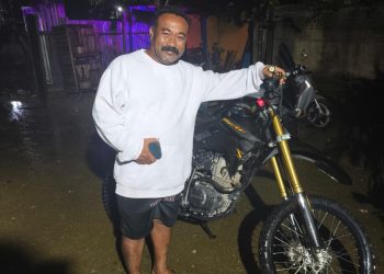 Peduli Kultur dan Persatuan NKRI, Presiden Prabowo Serahkan Motor Operasional untuk Polisi Adat Biak