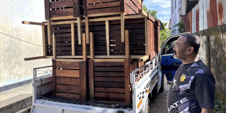 Salurkan Bantuan, Presiden Prabowo Ingin Perkuat Komunitas Adat Di Papua Barat Daya Lewat Usaha Ternak Produktif 