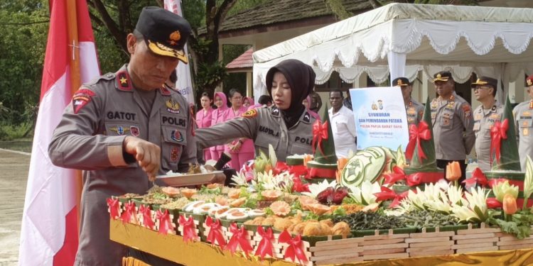 Kirab Pataka 2,5 Kilometer Resmi Tandai Kepindahan Polda Papua Barat Daya Berkantor di Aimas