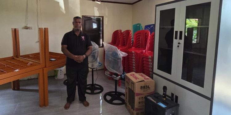 Renovasi Aula Adat Sub Suku Moi Lemas Rampung, Wujud Kepedulian Pemerintah Pusat terhadap Masyarakat Adat